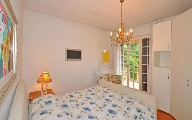 Villa Peruzzi Exclusive 2016