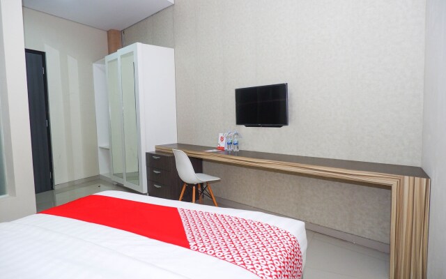 OYO 1094 Guest House 360
