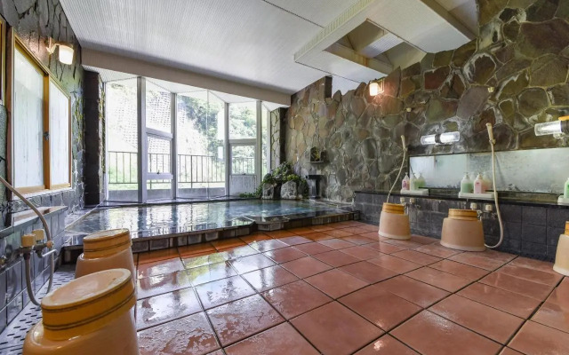 Ashiyasu Onsen Iwazonokan