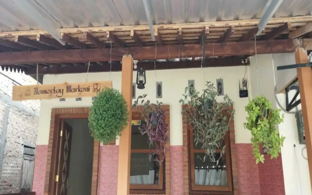 Borobudur Kampung Homestay - Markoni