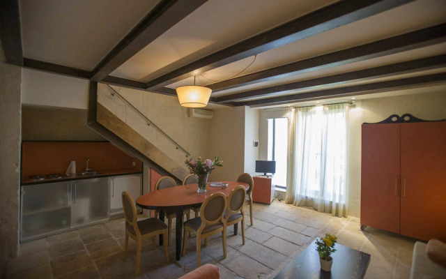 Villa De Pietro