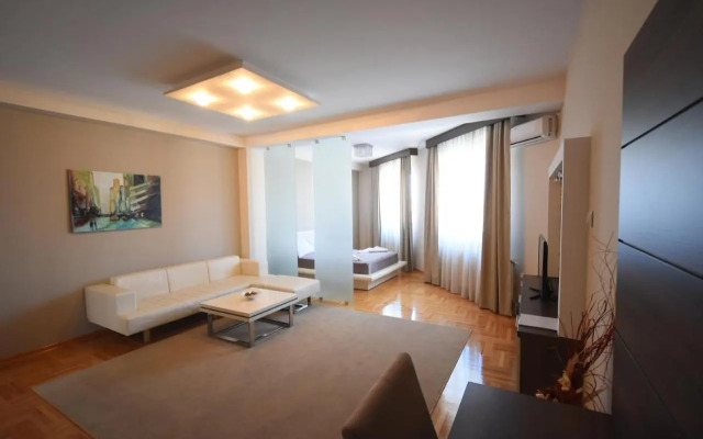 Garni Uni Elita Lux Hotel