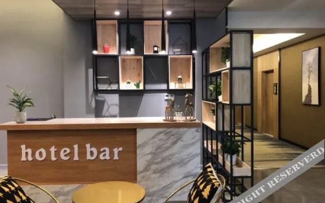 Yuezhuang Hotel
