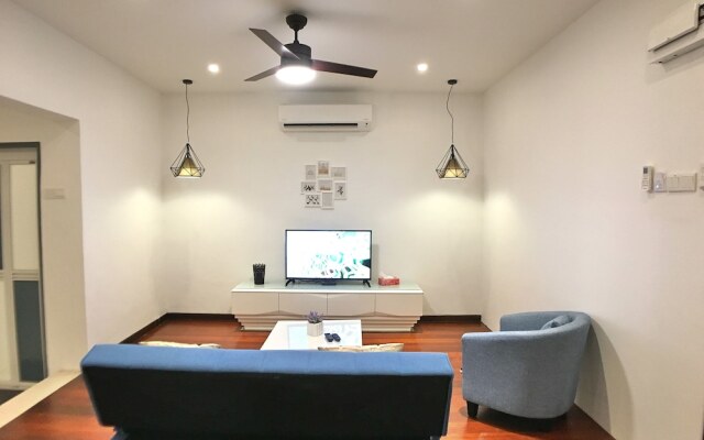 iBook8 Superior 1 Bedroom Gurney Suites  by iBook Homestay