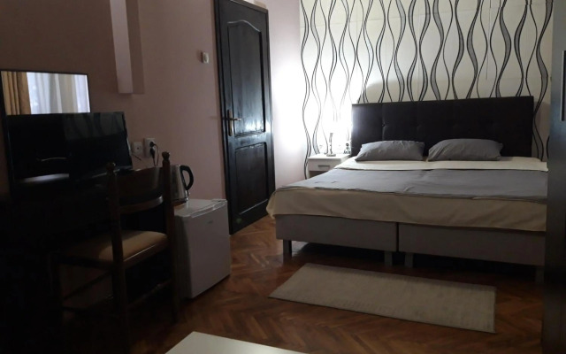 Hotel Vila Silia