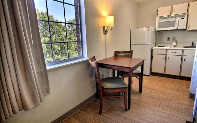 InTown Suites Extended Stay Chesapeake VA – I-64/Crossway Blvd