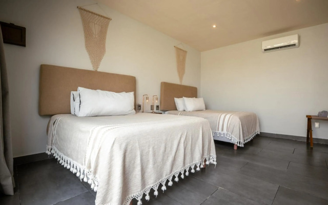 Bora Boutique - Adults Only