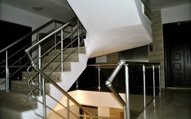 Apaydin Hotel