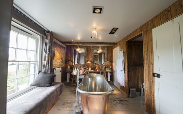 The Five Bells Inn Brabourne