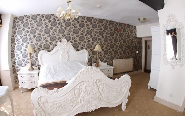 The Old Crown Coaching Inn