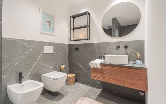 Piccola Como Lotus by Rent all Como