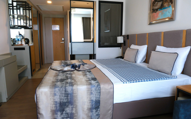 Sunthalia s & Resorts