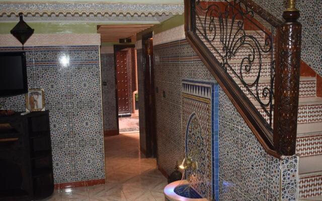 Riad Alaoui 135 with swimming pool and free parking