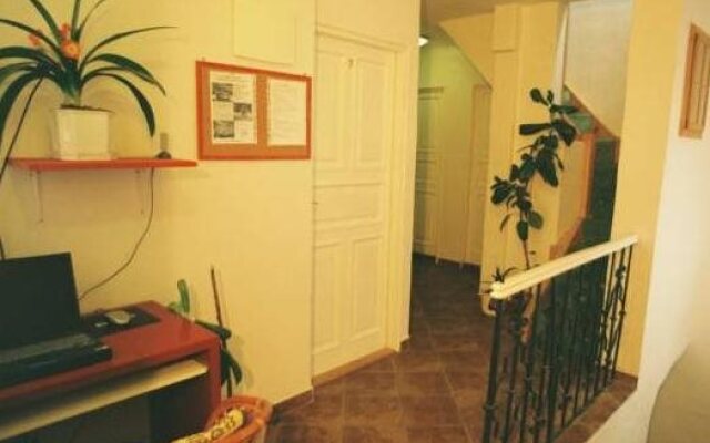 Golden Horse House