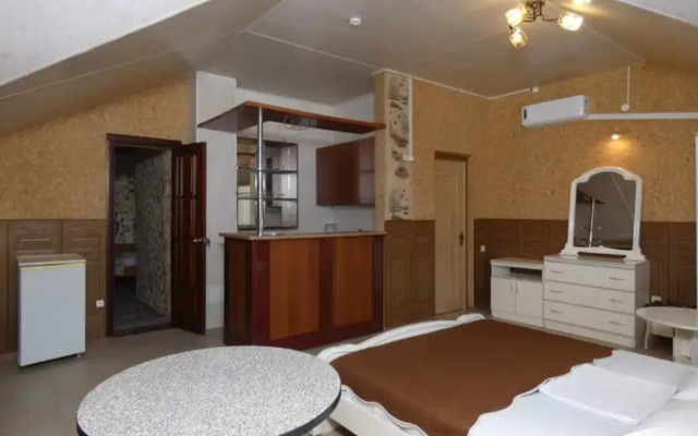 Eva Guest House