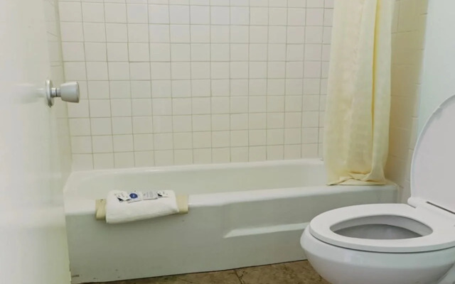 Budget Inn By OYO Edinburg Hwy 281