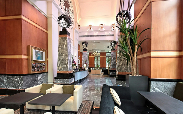 Orchard Parksuites – Lobby – Singapore
