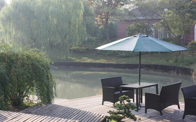 Baolong Garden Hotel