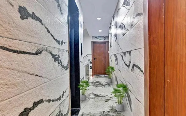 Fabhotel Elite Residency