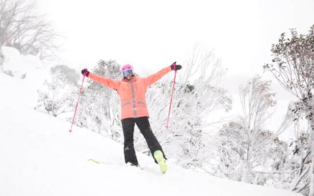 Rimrock - Superior waterfront home