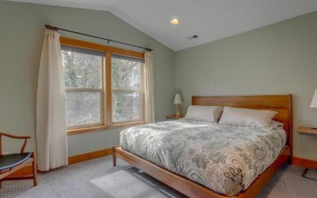 B2-River View-AC-3BR/3.5BA