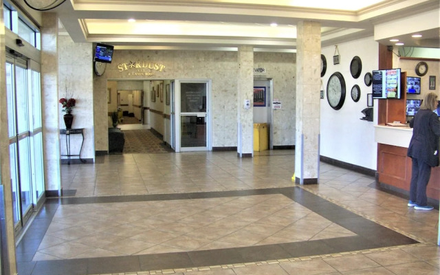 Continental Inn & Suites