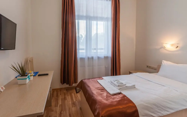 Отель Rosa Ski Inn