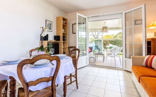 Les Hautes Folies 20775