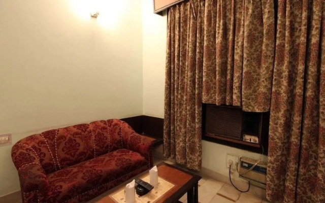 Hotel India International Deluxe by OYO