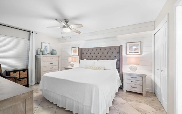 Seaspray West 304- Gulf Front