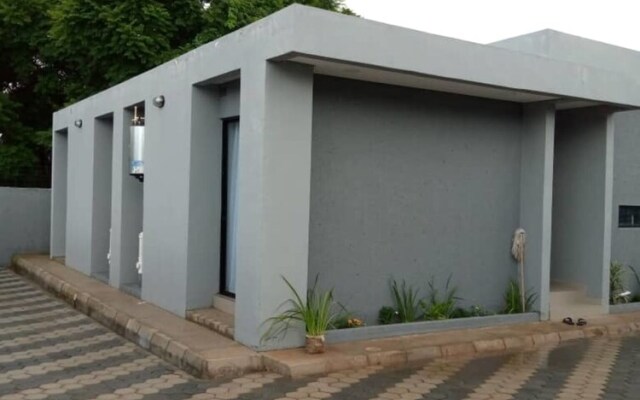 2 Bedrooms House in Heart of Kalundu