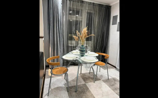 Dyber House Apartment on 60 Chistopolskaya Street