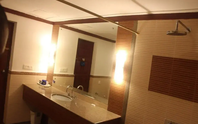 OYO 3010 Chanakya BNR Hotel