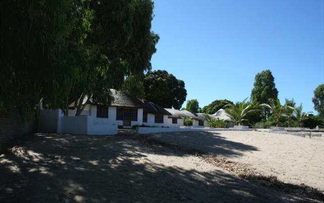 Fish Eagle Bay Lodge