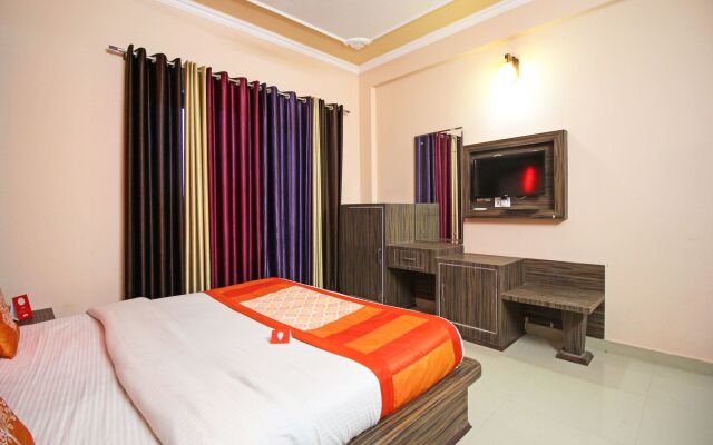 OYO 5876 Hotel KS International