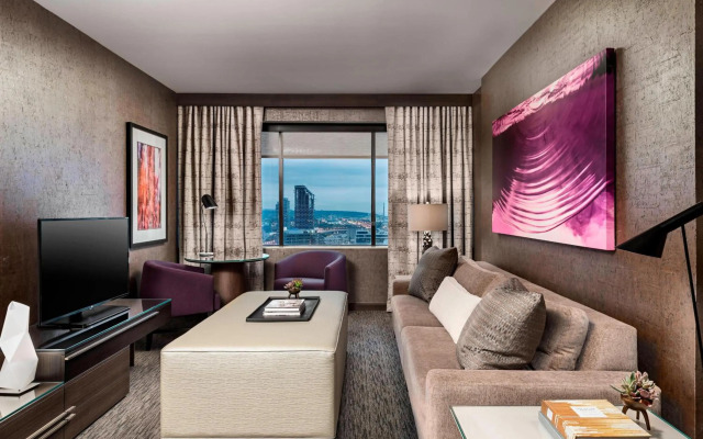 The Westin Harbour Castle, Toronto