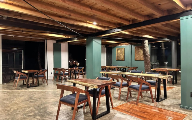 PINE TREE Hotel Boutique & Cabañas