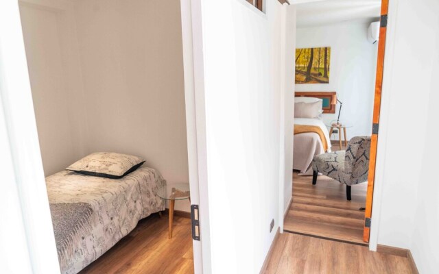 Peregrin Apart Santiago