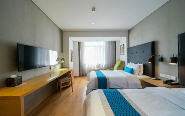 Yitel Collection Shenyang Sanhao Street