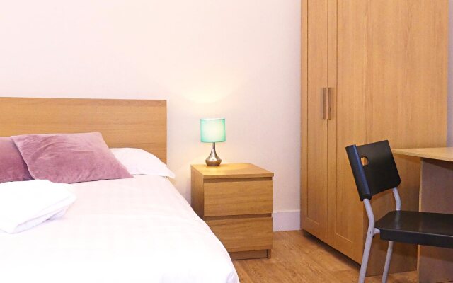 LCS London Bridge Apartments