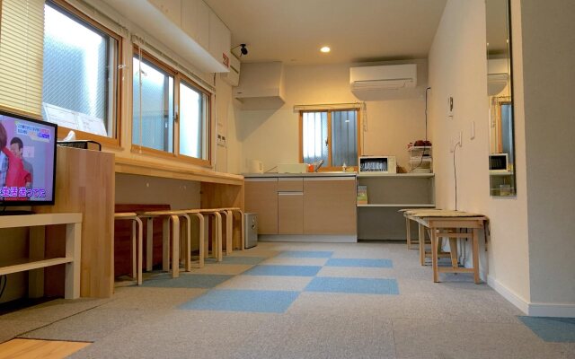 Osaka Guesthouse Sayuri