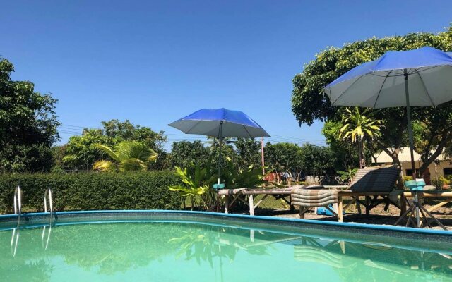 OYO 909 Guiding Star Resort