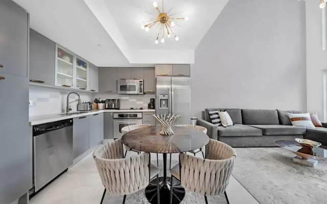 Sunbeam Plush 2 Story Loft