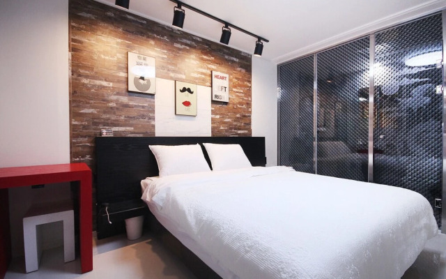 Geoje Island Sadeung K Self Check-in Motel