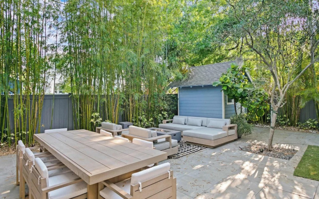 Sunset Bungalow With Hot Tub - 6ppl