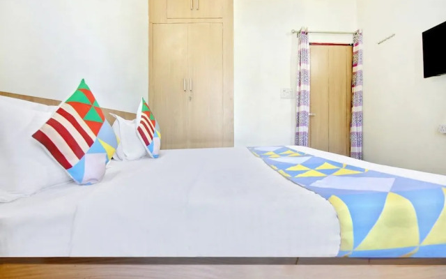 OYO Home 37509 Elegant Stay Jhajra Dehradun