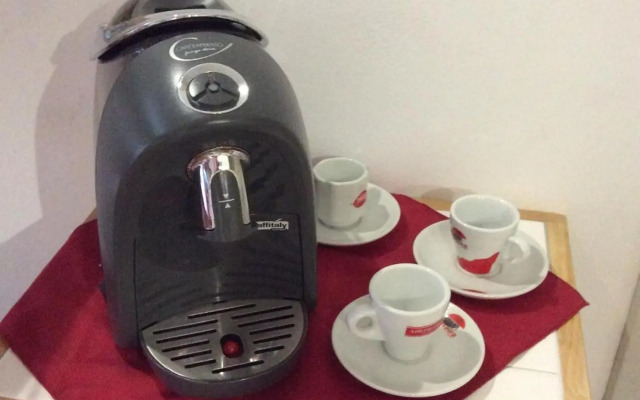 Downtown Sunny Apartment