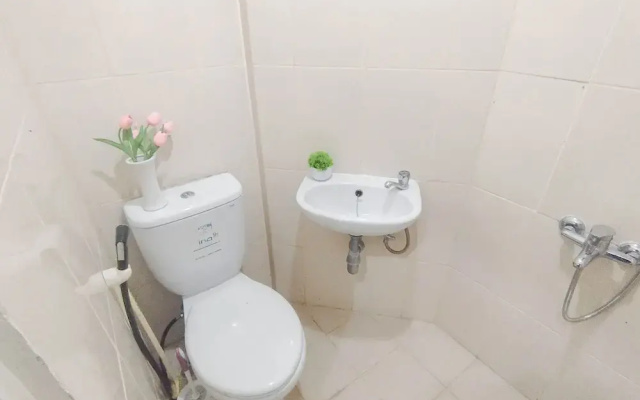 Studio Minimalist And Warm At Pavilion Permata Apartment