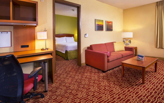 Sonesta Simply Suites Falls Church