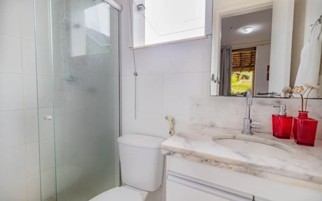 IT03 Bangalo Duplex 3 Suites Pe na Areia